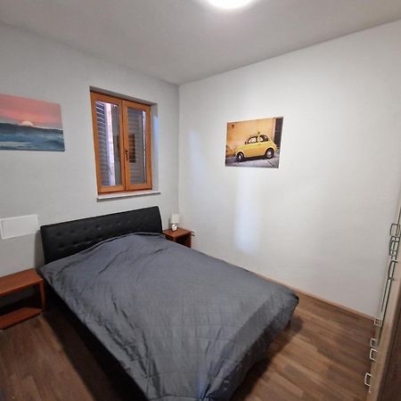 Haus Alexandra Apartment Свети Юрай Екстериор снимка
