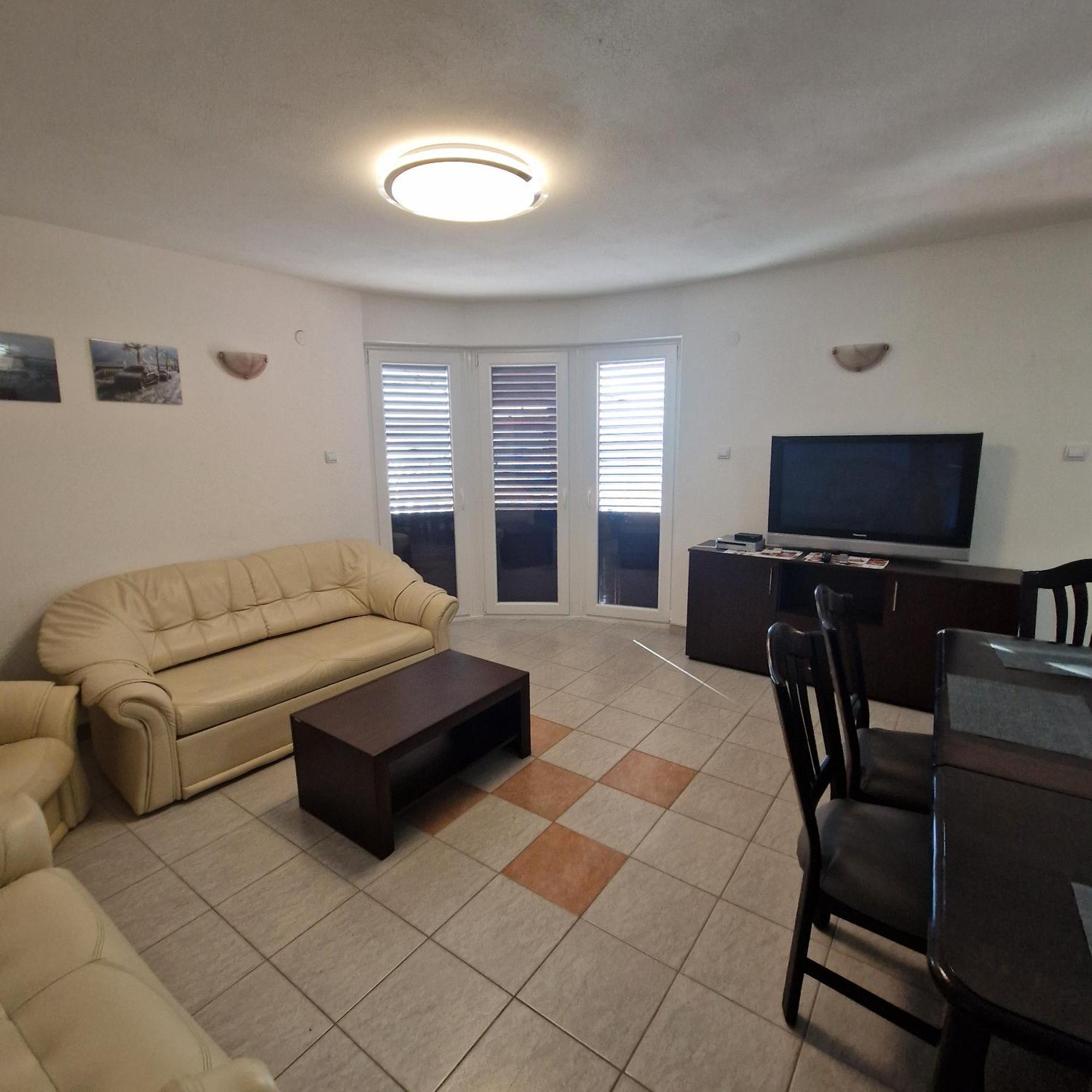 Haus Alexandra Apartment Свети Юрай Екстериор снимка